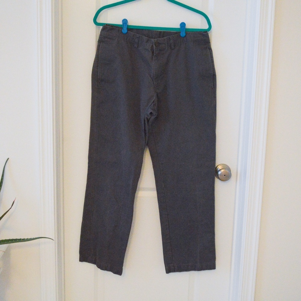 H26 Haggar Grey Khaki Pants 34 x 30